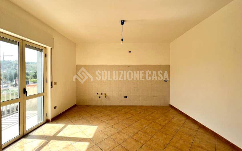SC1296 Appartamento di ampia metratura con box auto privato loc.tà Mattine di Agropoli