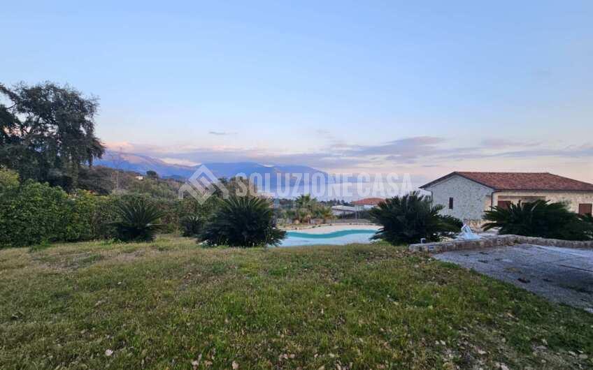 SC1359 Villa in pietra vista mare con piscina e giardino a Torre Normanna di Ispani