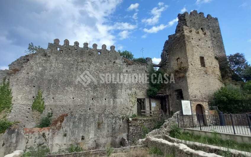 SC1364 Terracielo in palazzo d’epoca nel borgo medievale di Camerota