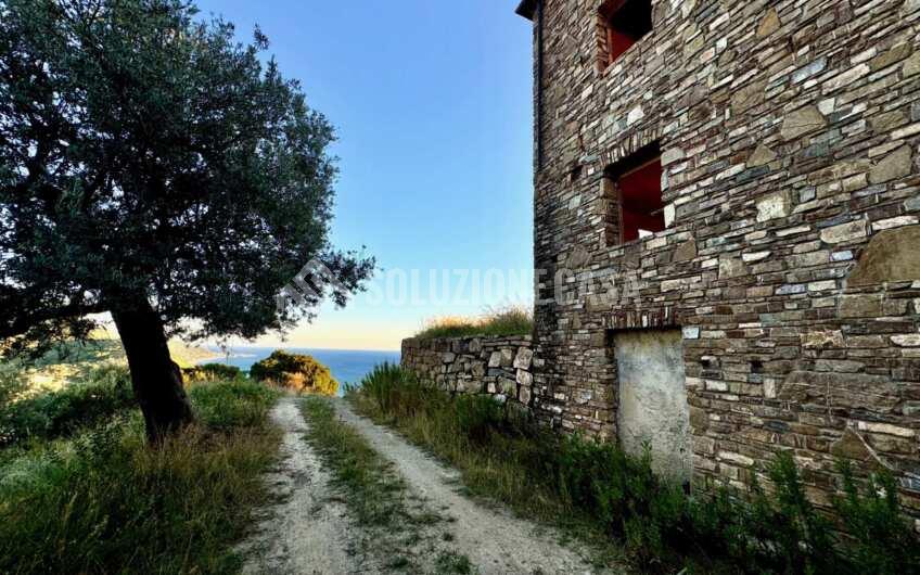 SC1377 Caratteristico casale cilentano vista mare a Montecorice