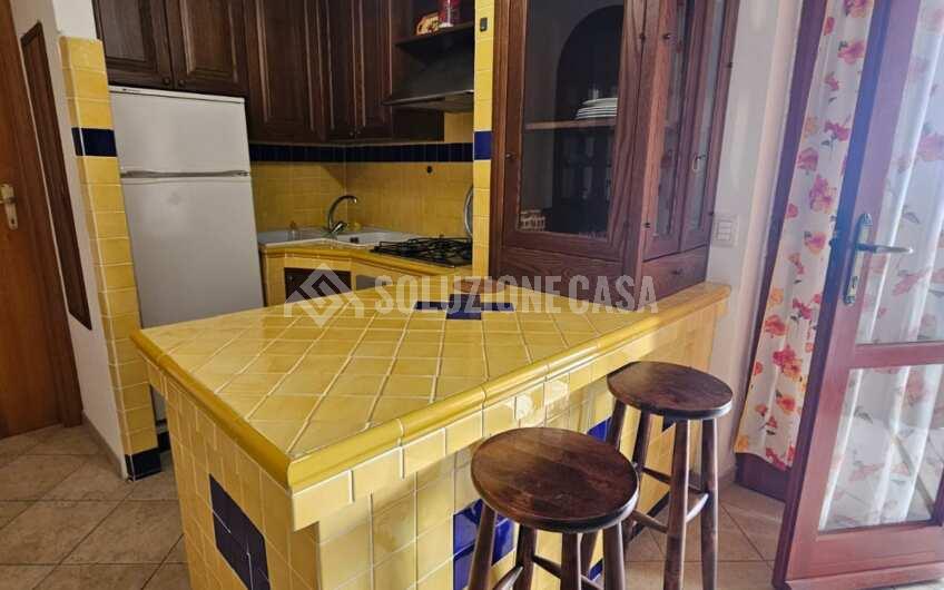 SC1376/B2 Appartamento con terrazzo in una stupenda villa a Scario