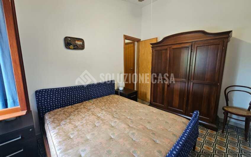 SC1376/B2 Appartamento con terrazzo in una stupenda villa a Scario