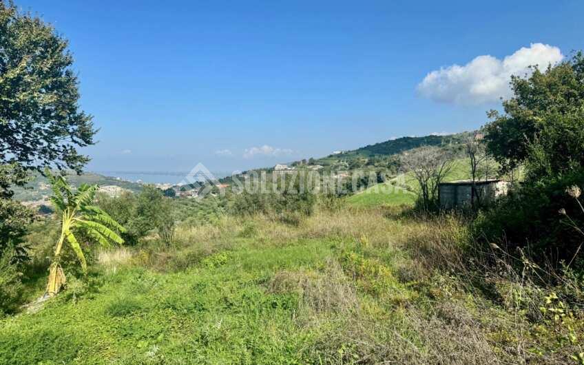 SC1390 Terreno con rudere vista mare, Agropoli Via Fontana Vecchia.