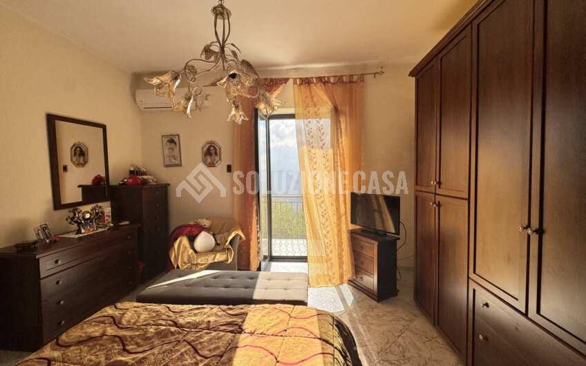 SC1402 Villa singola su 3 livelli sulla collina san marco di Agropoli