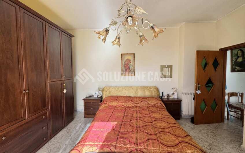 SC1402 Villa singola su 3 livelli sulla collina san marco di Agropoli