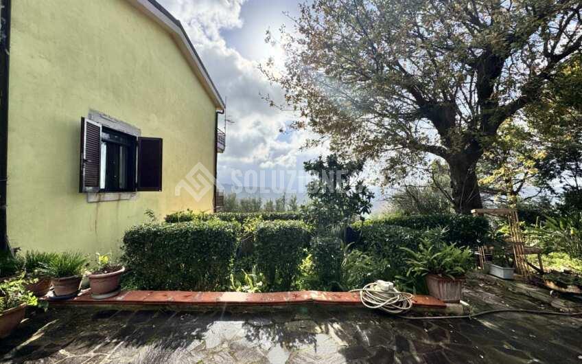 SC1402 Villa singola su 3 livelli sulla collina san marco di Agropoli